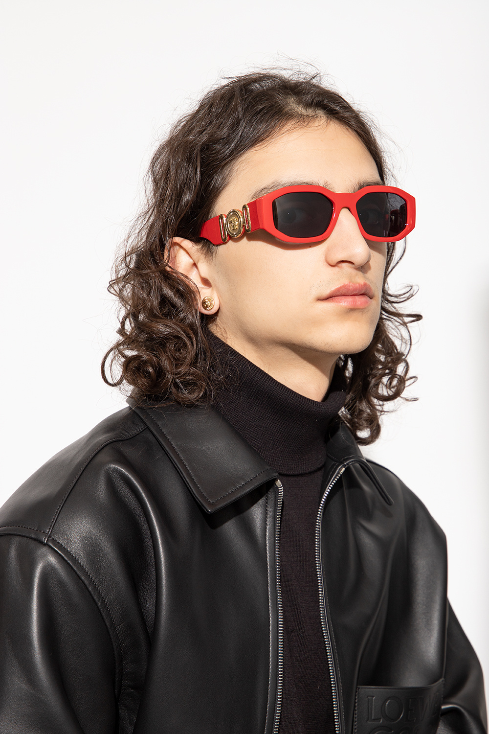 Black mirror medusa sunglasses best sale